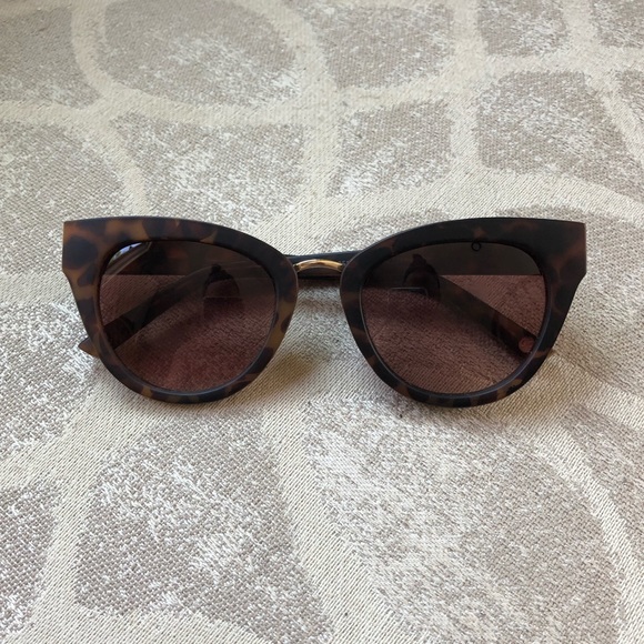 Nine West Accessories - Nine West sunglasses